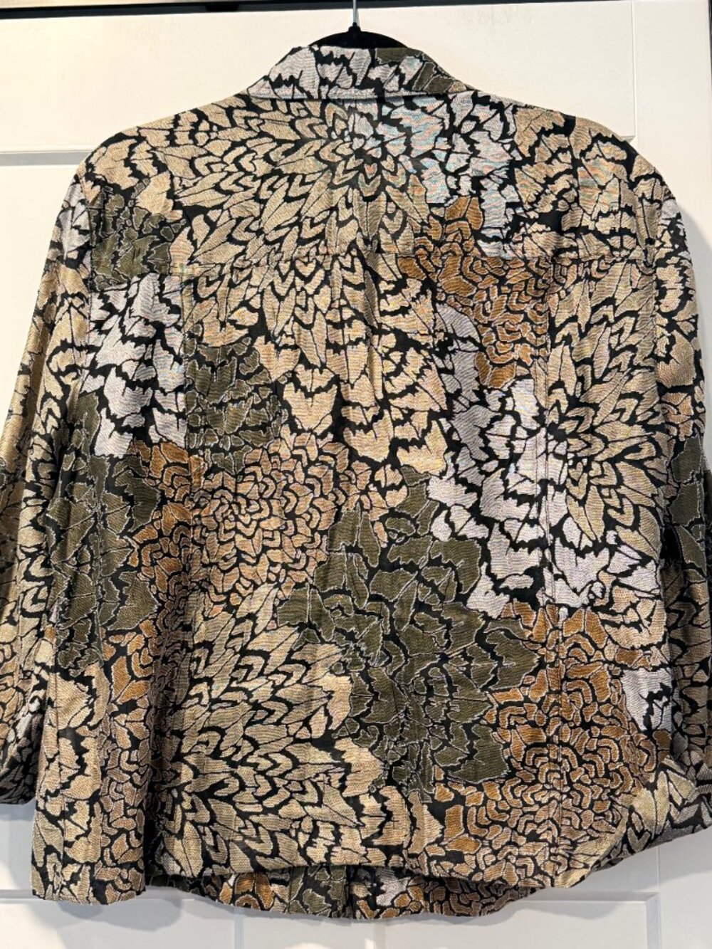 Ruby Rd. Favorites Textured Leaf Print Button-Front Blouse - Picture 3 of 4